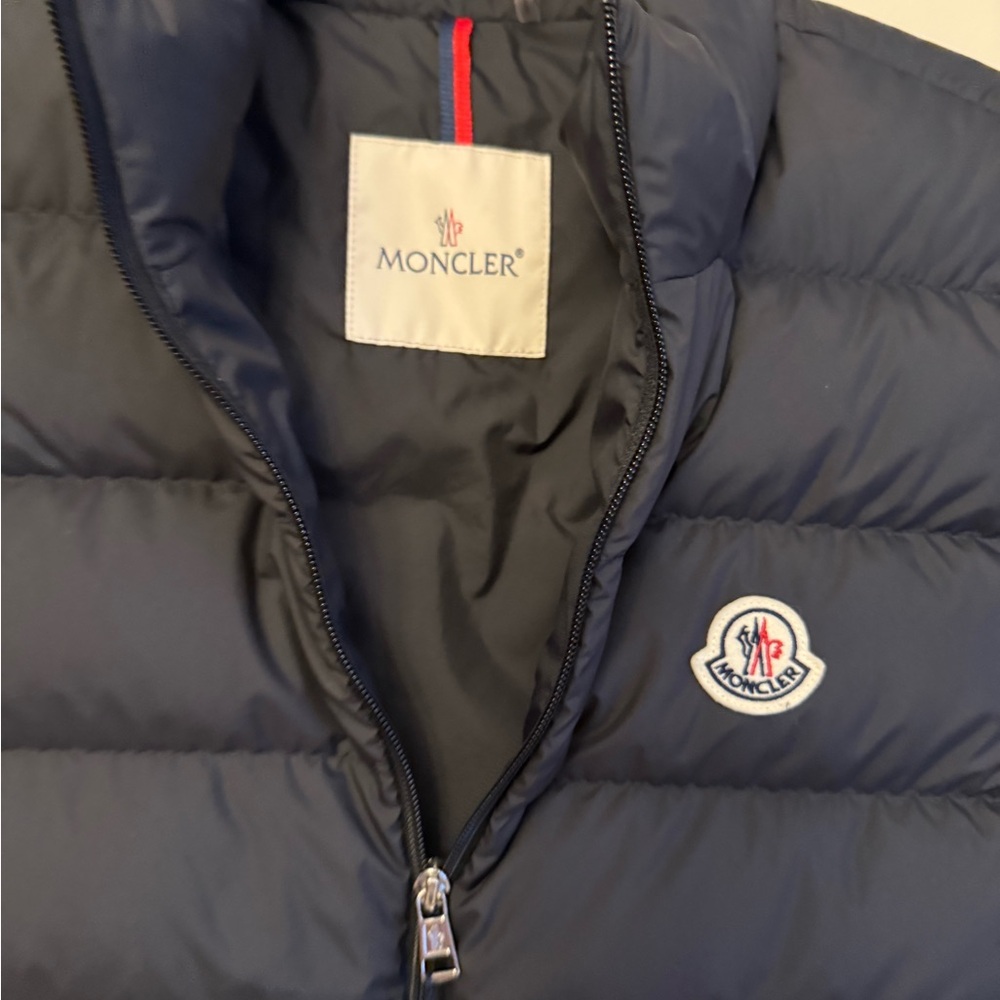 NEW Moncler Men's Contrin Puffer Vest - Picture 11 of 16